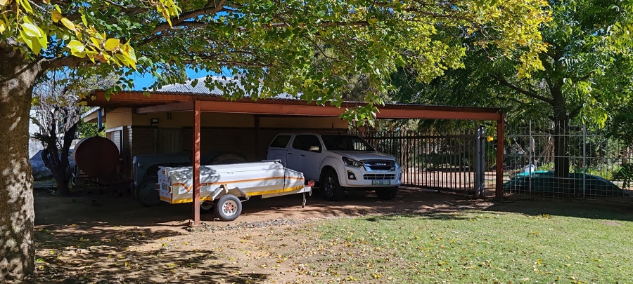 5 Bedroom Property for Sale in Vredefort Free State